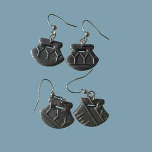 Grey Clay Ulu with Inuit Tattoos
