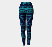 Load image into Gallery viewer, Northern lights Tunniit leggings Style 1
